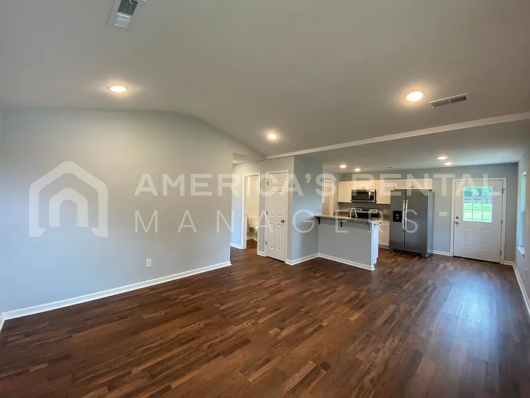445 County Road 349 — Photo 8