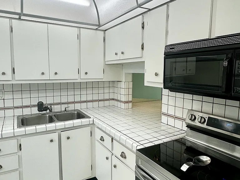 300 Galen Dr #206 — Photo 7