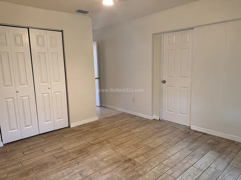 3239 Haddon Ave NE — Photo 15