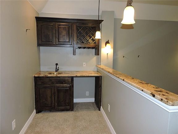 4th image of 4308 Fox Trail Ln