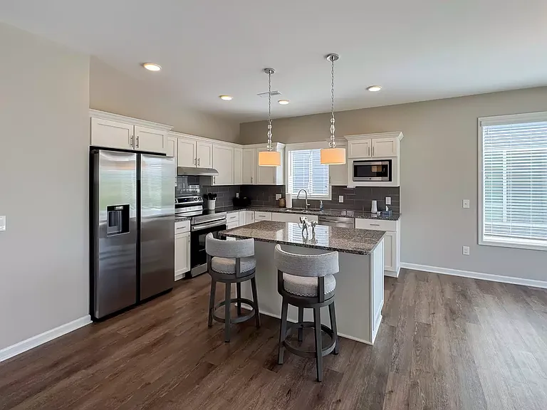 440 N Fenway Dr #2 — Photo 2