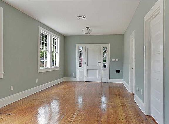 3rd image of 1225 Poland St
