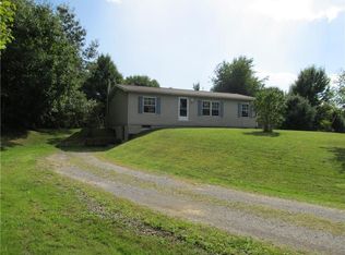 28449 Wheeling Hill Rd, Utica, PA 16362