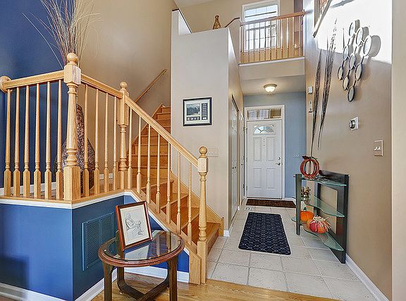4th image of 2904 Medinah Ct