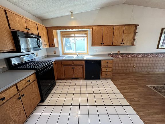 5th image of 1508 Thistle Ln