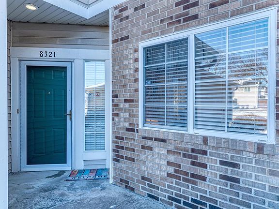 2nd image of 8321 Ripple Rdg #0