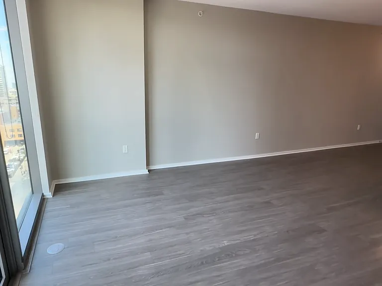 623 W Washington Blvd #1407 — Photo 6