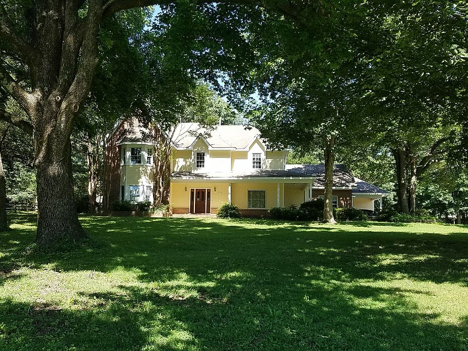 1st image of 9150 Brookhollow Dr