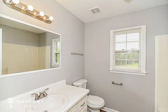 1237 Cobblestone Ln — Photo 10