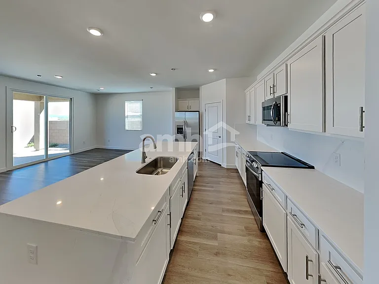 9567 E Harkes Dr — Photo 3