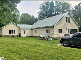 6849 Wickert Rd, Hale, MI 48739