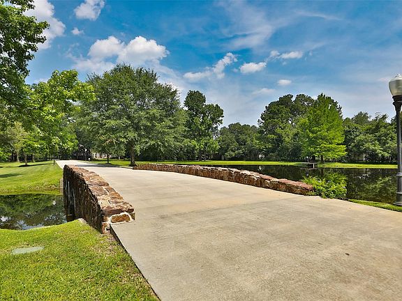 3rd image of 12126 Zion Rd