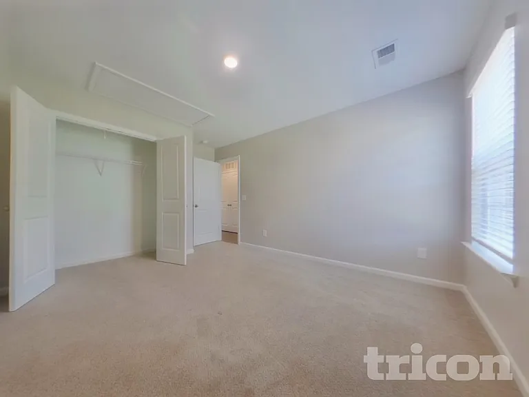122 Denali Cir — Photo 14