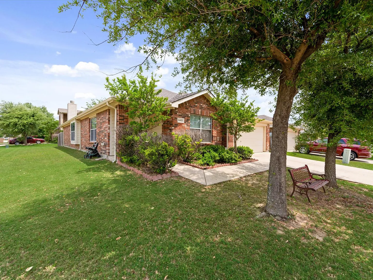 5401 Chinkapin Ln — Photo 4