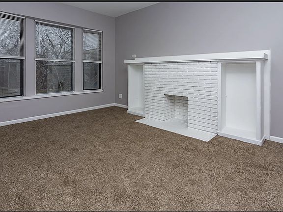 3rd image of 4202 W Washington Blvd #1