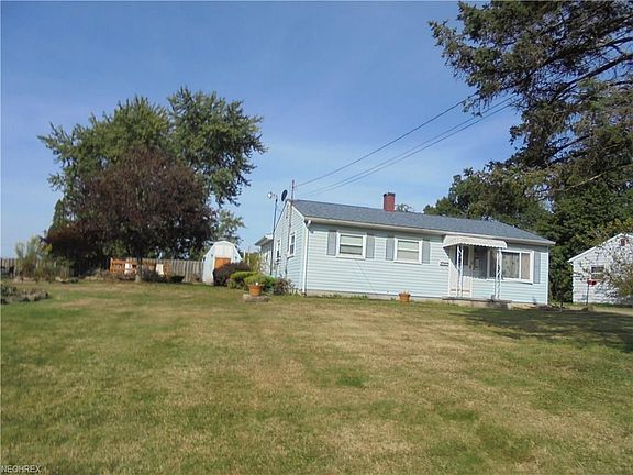 2nd image of 1364 Scioto Ave