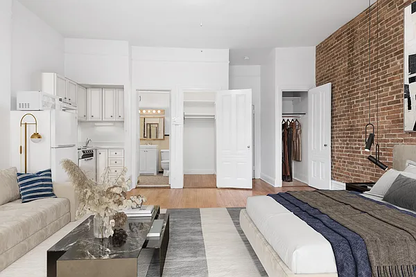 Rented by Douglas Elliman | media 15