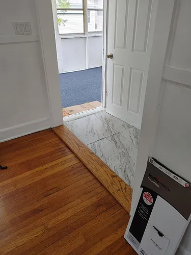 48 Lawn Ave Photo 1