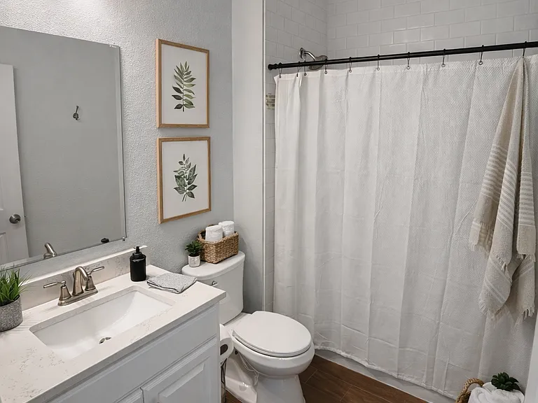 612 S Moore St — Photo 7