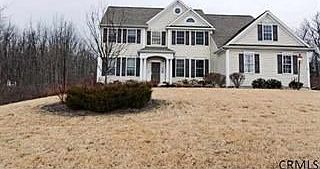 1st image of 12 Farmview Ln