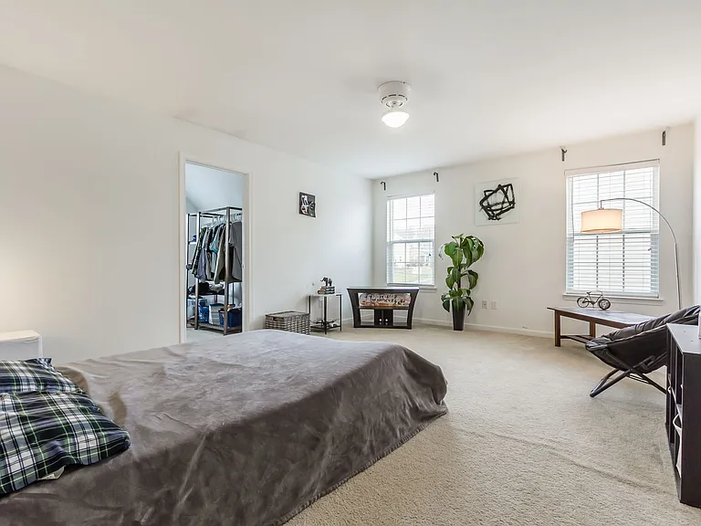 9 Chriswell Ln — Photo 32