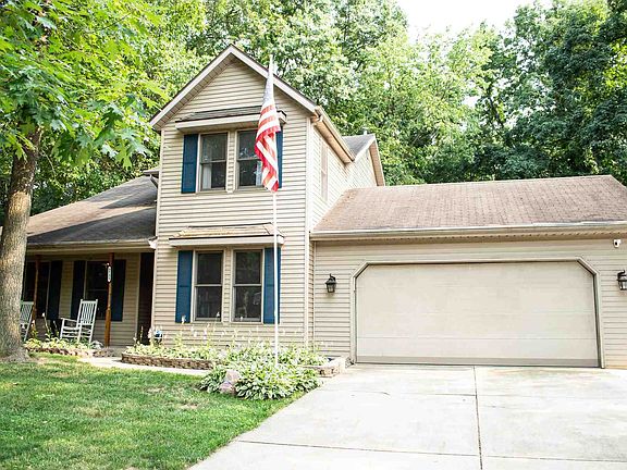 2nd image of 3731 Thornridge Dr