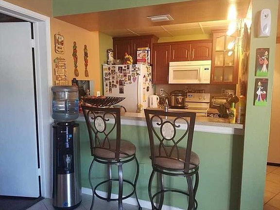 4th image of 6995 NW 186th St APT E210
