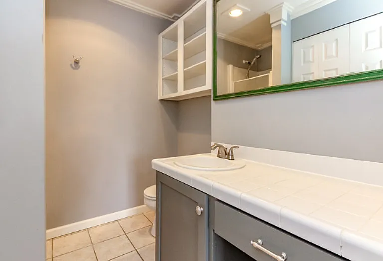 625 N Jackson Ave #B42 — Photo 26