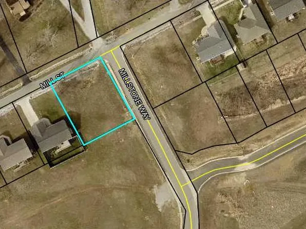 6 Mill St, Hanson, KY 42413