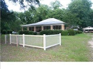 144 Barber Rd, Chipley, FL 32428