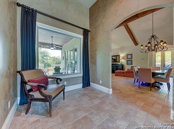 5th image of 29819 Fairway Vista Dr