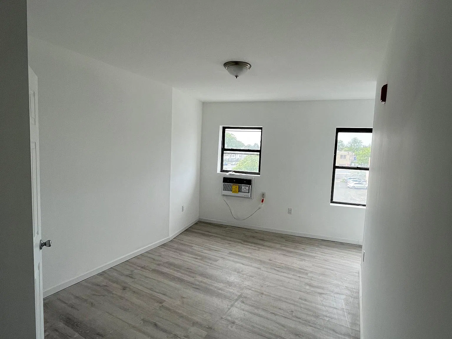 1 bed, $1,600 — Photo 3