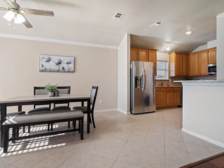 107 Loda Ct — Photo 26