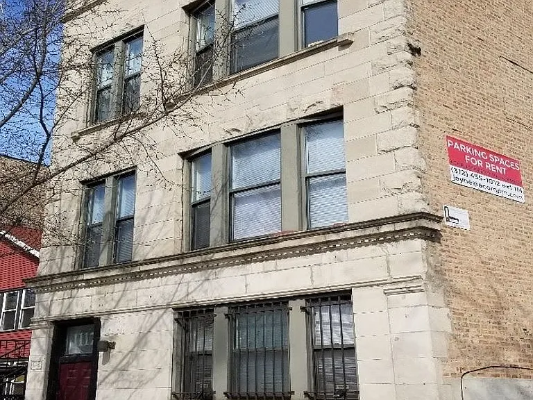 1117 S Racine Ave — Photo 3