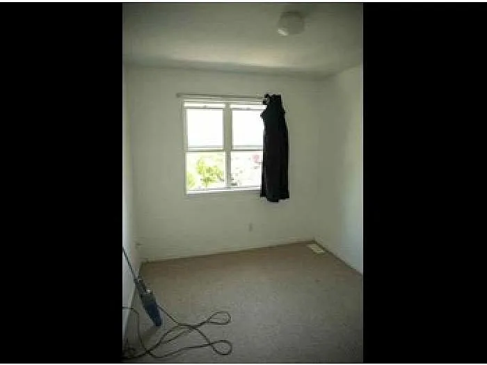449 W Otis Ave photo 1