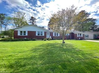 3221 Club House Rd, Virginia Beach, VA 23452