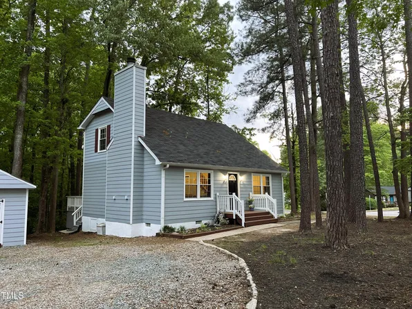 100 Falling Creek Ct, Garner, NC 27529
