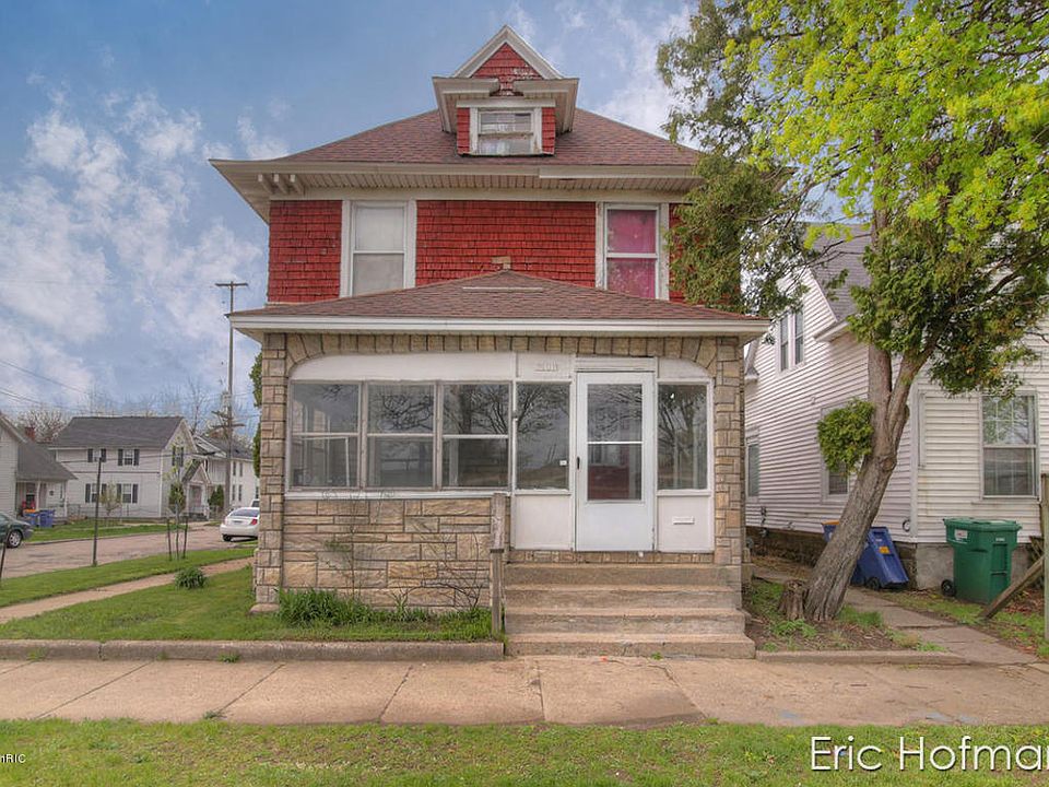1st image of 1401 Turner Ave NW