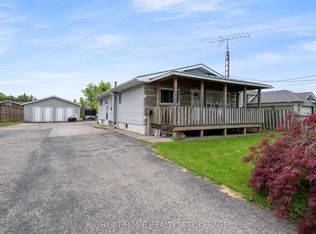 133 Quaker Rd, Welland, ON L3C3G3