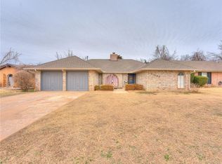 11009 Coachmans Rd, Yukon, OK 73099