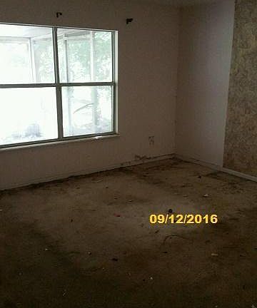 5th image of 165 Southern Grove Dr