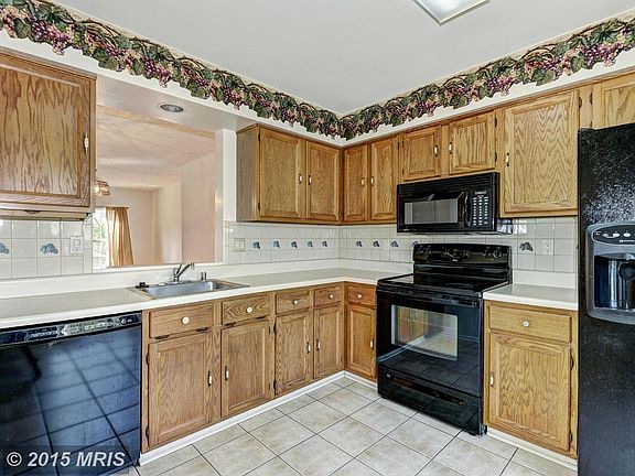 3rd image of 4109 Waterbuck Way