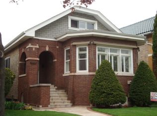 6951 Riverside Dr, Berwyn, IL 60402