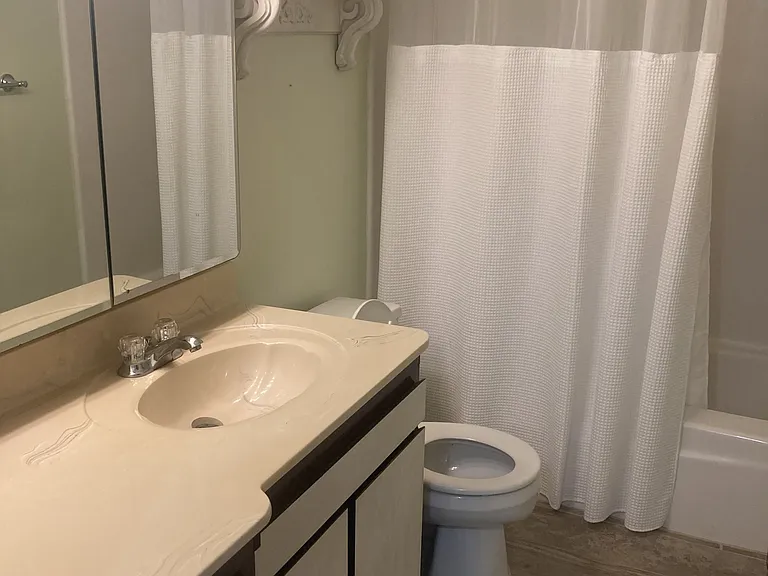 2331 E Market St #226 — Photo 18