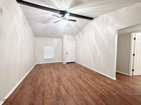 3rd image of 941 S Walker St