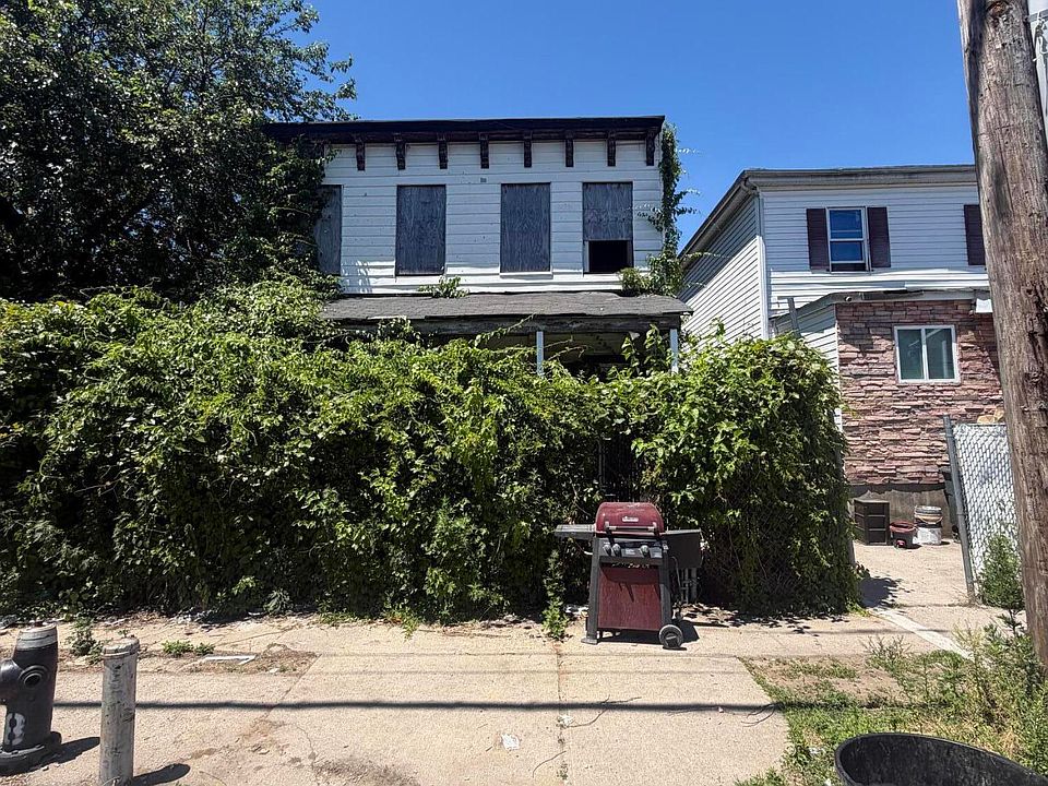 1st image of 246 Grandview Ave