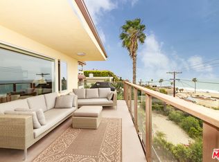 7203 Rindge Ave, Playa Del Rey, CA 90293