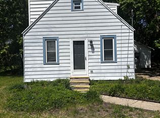 324 W Howe Ave, Lansing, MI 48906