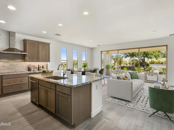 4550 PAINTED WAGON Way, Wickenburg, AZ 85390
