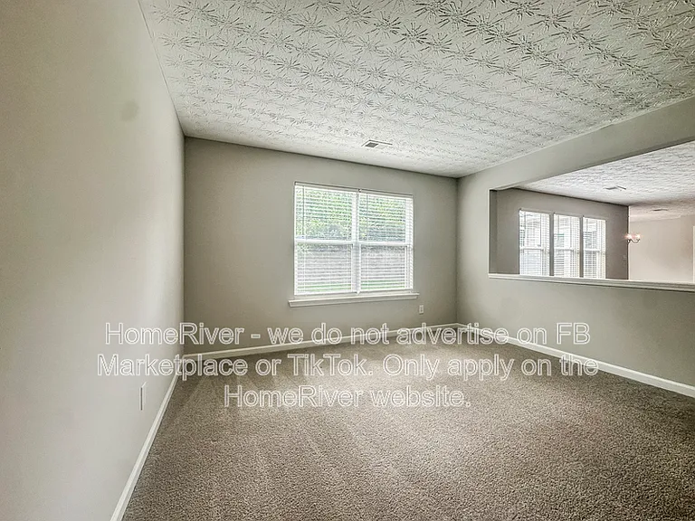 2613 Waterdale Rd SW — Photo 14